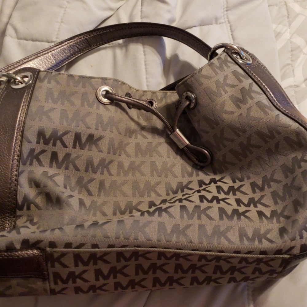 Michael Kors bag